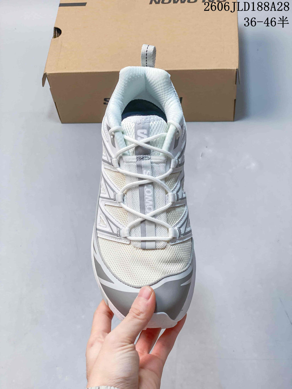 Salomon XT-6 Expanse Trail Running Shoes White Grey
