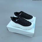 HOKA Tor Summit Low-Top Sneakers