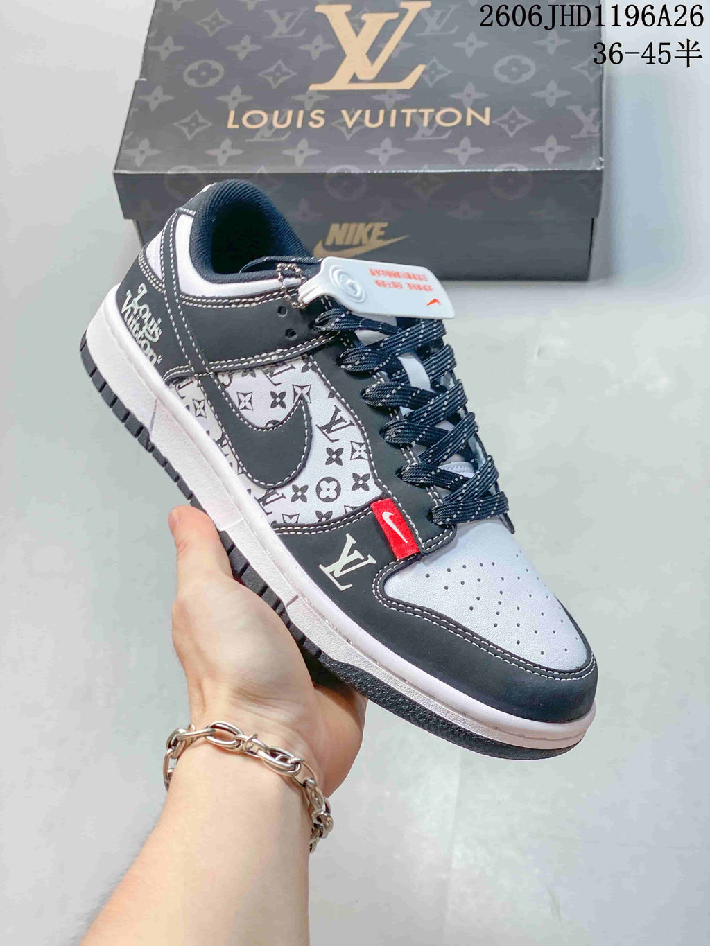 Nike SB Dunk Low LV-Print Low-Top Sneakers, Gray and White