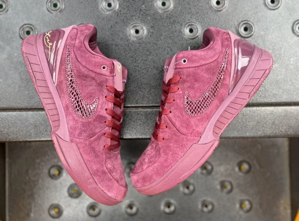 Nike Kobe 4 Low-Top Sneakers Burgundy Snake Print