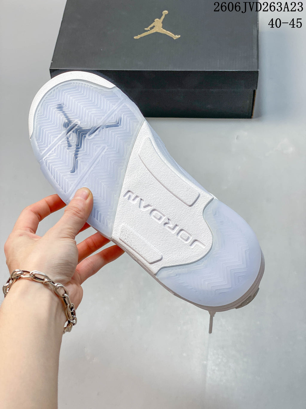Jordan Sixty Plus Low White Basketball Sneakers IH2047-101