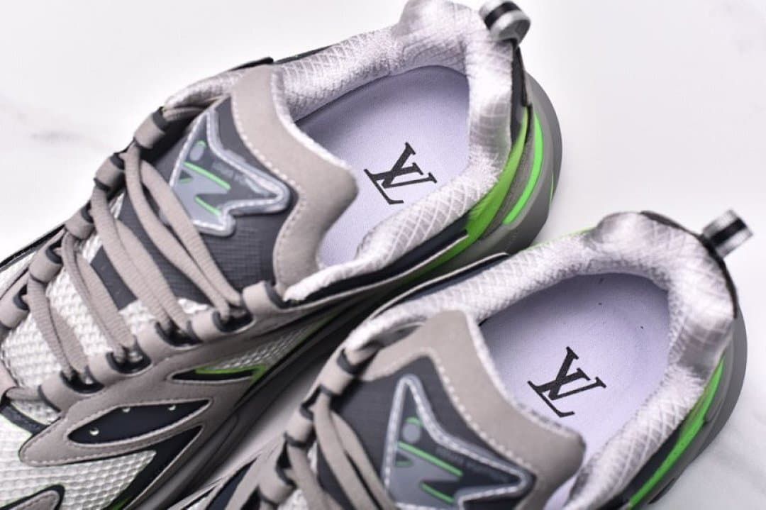 Louis Vuitton Runner Tatic 2023 SS Sneakers in Gray and Green