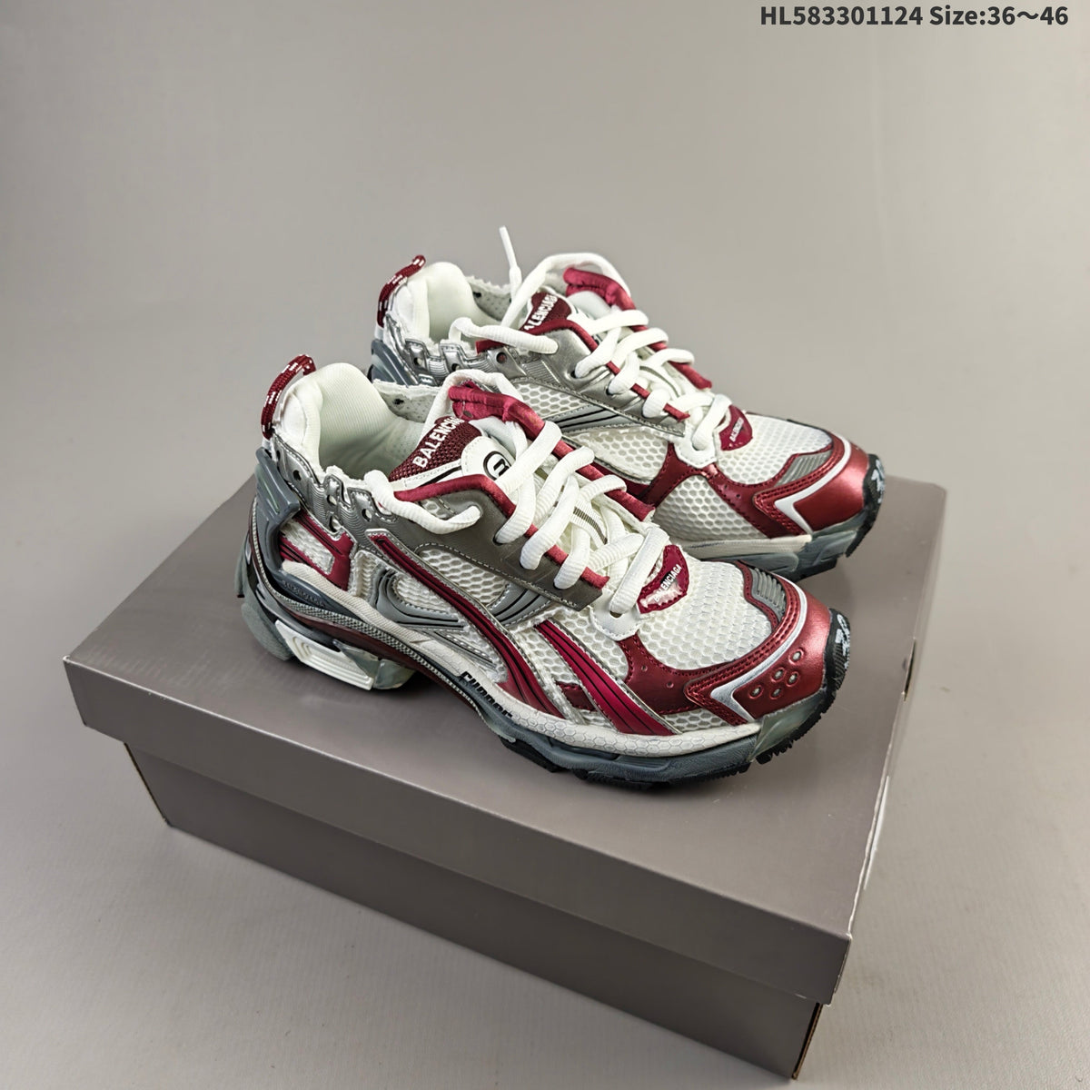 Balenciaga Runner Sneaker Low-Top Mesh Style