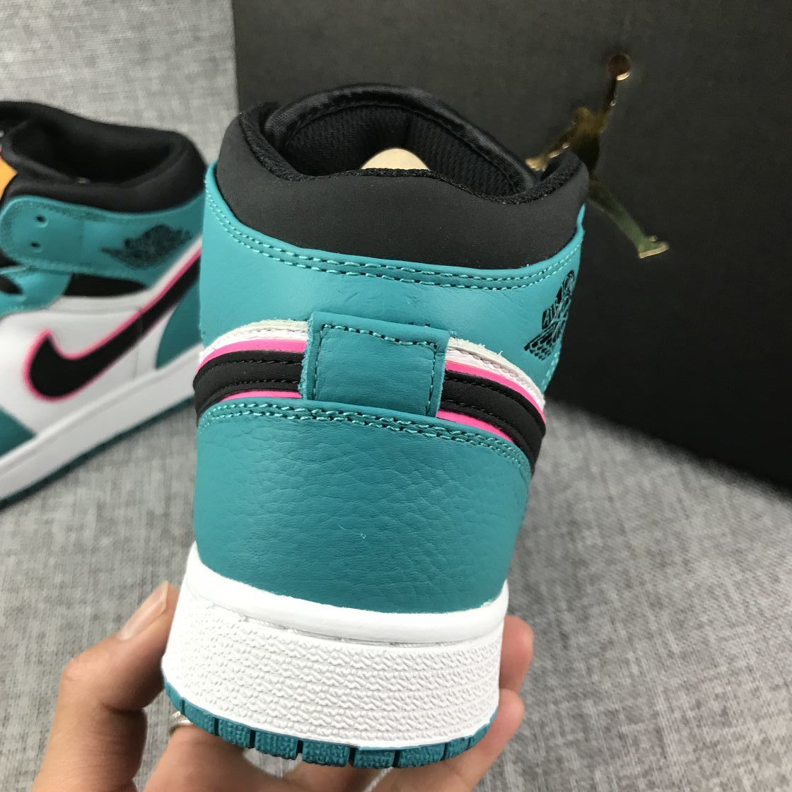 Jordan 1 Retro High OG South Coast Sneakers
