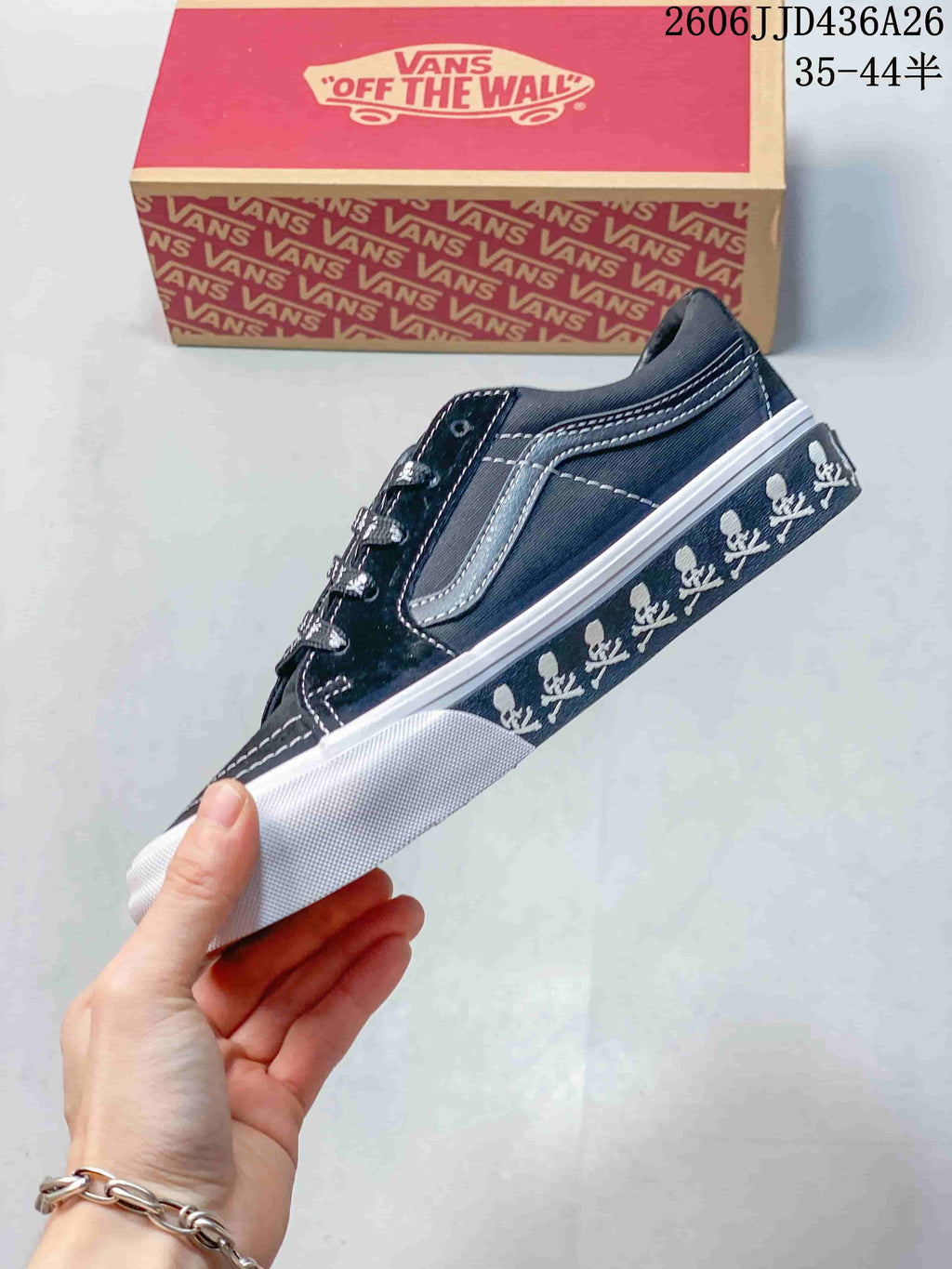 Vans SK8-Low Black White Skull Low-Top Sneakers