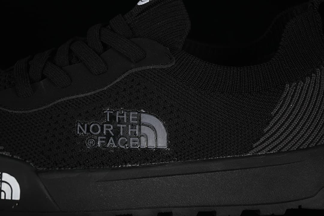 The North Face NF0A8AD94QI-082 Black Low-Top Shoes