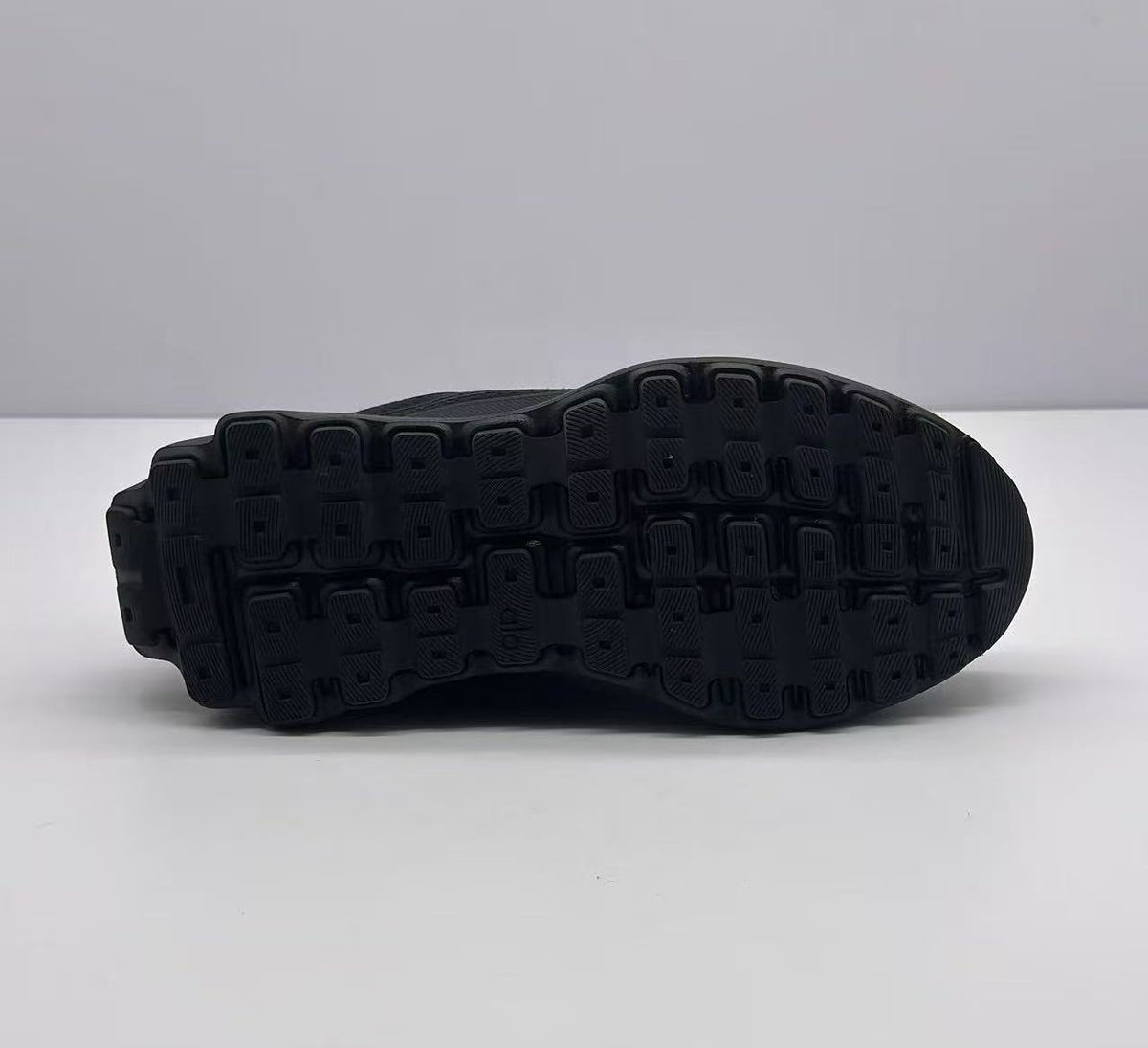 Alo All-Black Lace-Up Sneakers