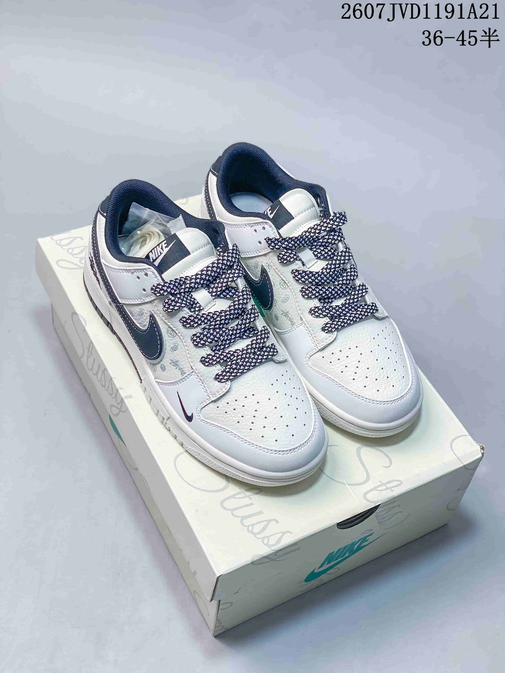 Nike SB Dunk Low x Stussy White Black Sneakers