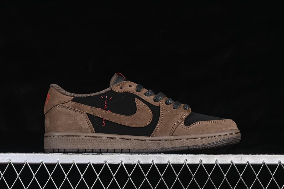 Nike Travis Scott x Air Jordan 1 Low OG Sneakers CQ4277-001