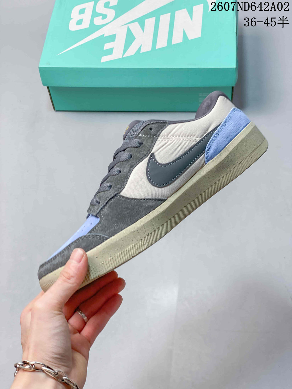 Nike SB Force 58 Low-Top Skate Shoes in Gray and Blue