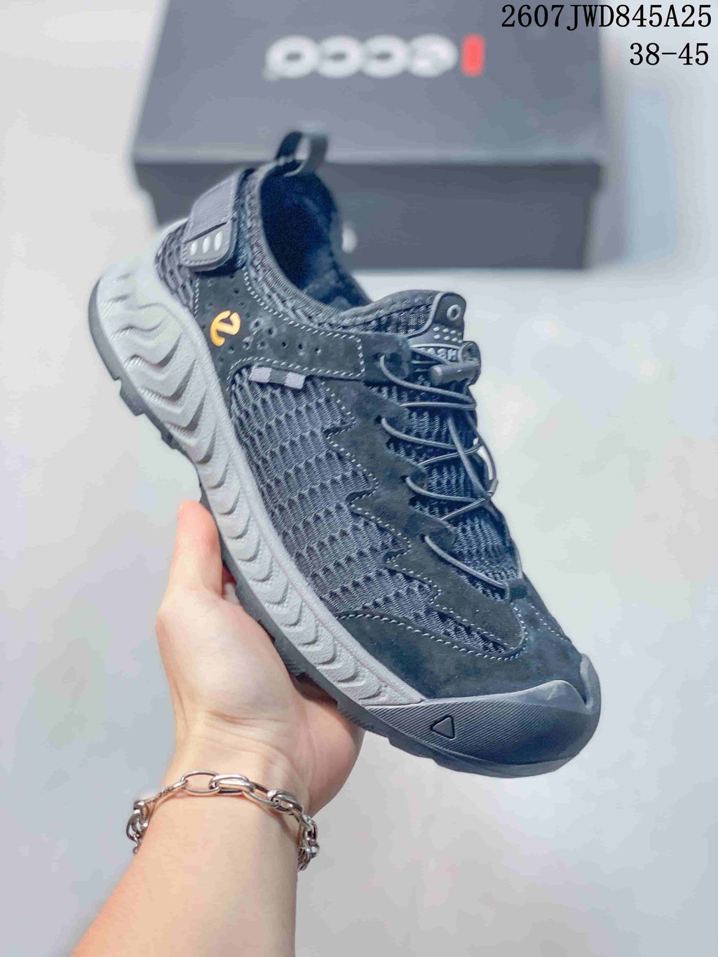 ECCO Men's Mesh Hiking Sneakers Dark Navy 2607JWD845A25