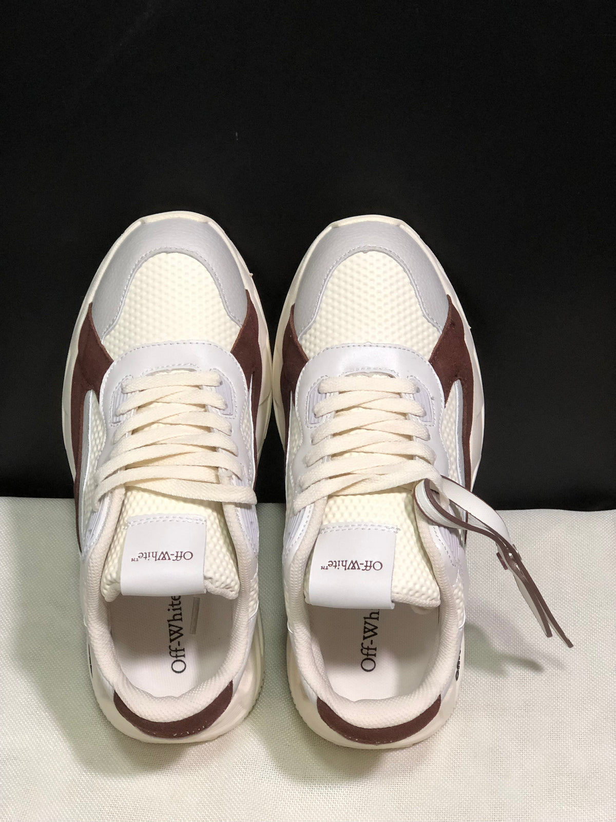 OFF-WHITE Low-Top Leather Sneakers White and Brown