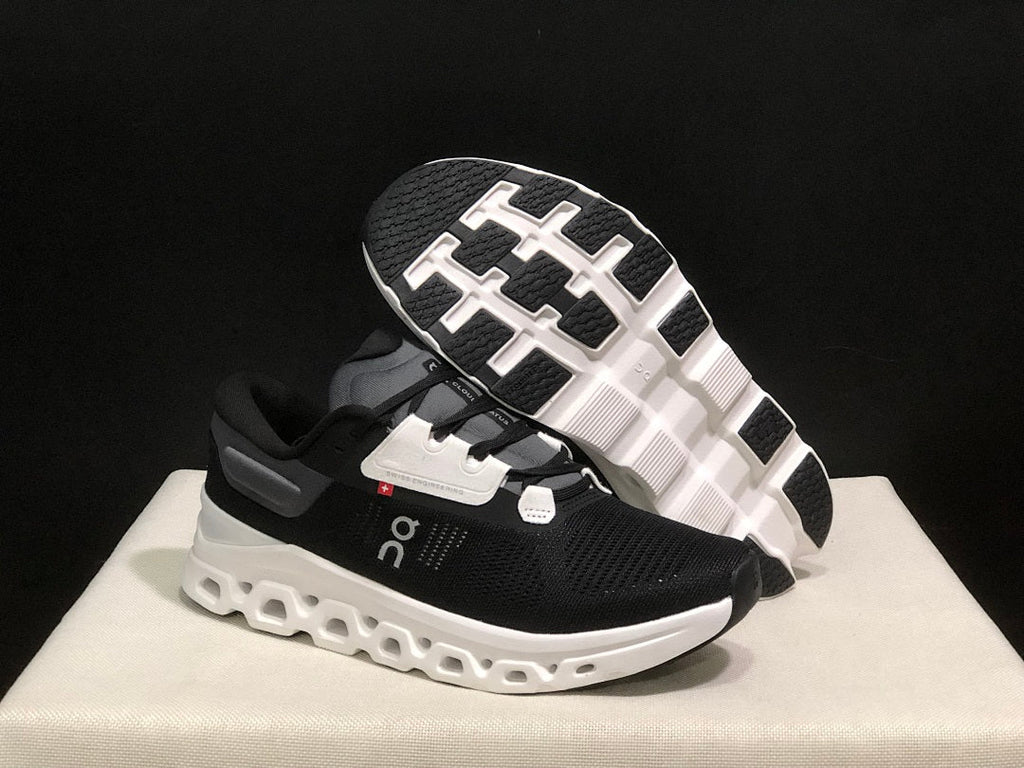 On Cloudstratus 3 Running Shoes, Black and White