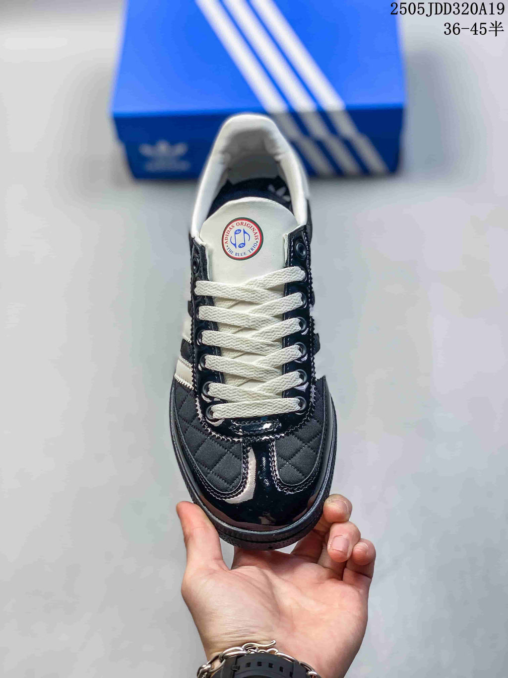 Adidas Originals Gazelle Indoor Sneakers Black White 2505JDD320A19