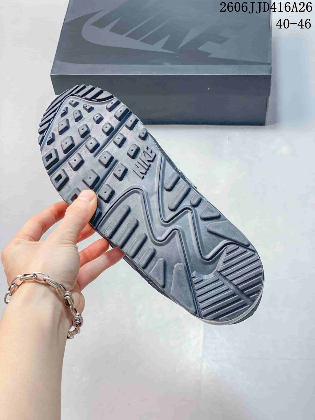 Nike Air Max 90 Gray Lifestyle Sneakers