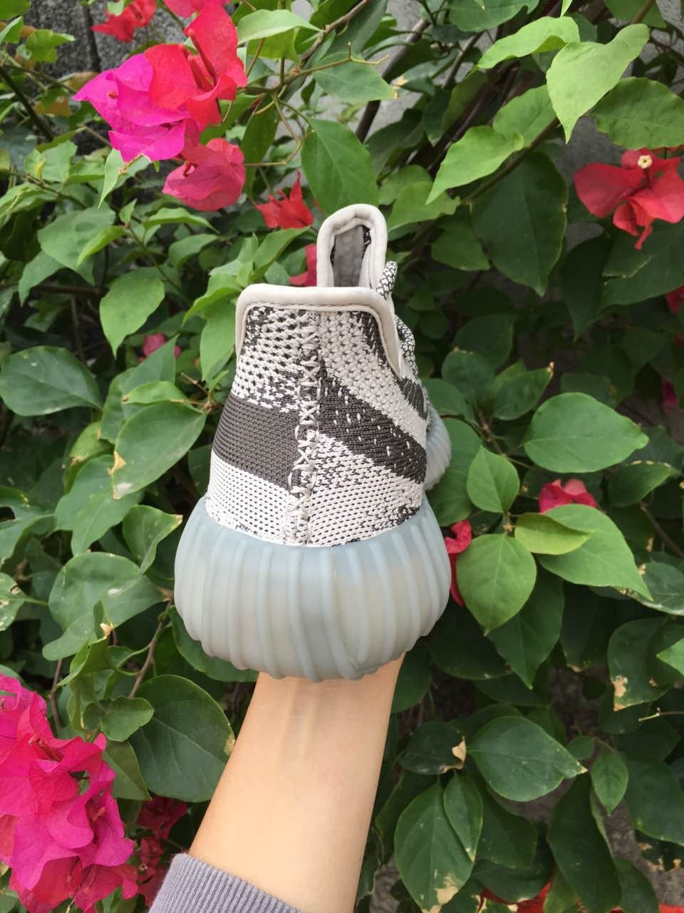 Yeezy 350 V2 Gray Knit Sneakers
