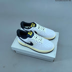 Nike Air Force 1 ’07 Low-Top Sneakers