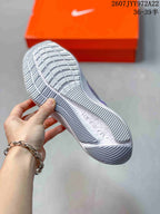 Nike Air Zoom Winflo 8 Running Shoes in Light Gray