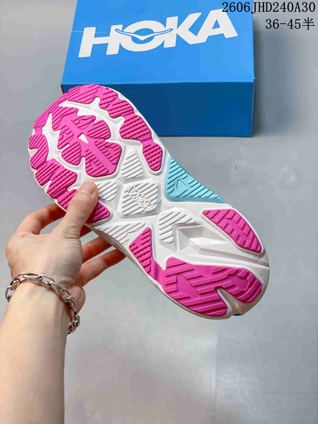 HOKA Arahi 8 Wide Running Shoes Blue