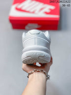 Nike Uplift SC Low-Top Sneakers White 712220WPR