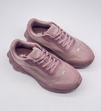 alo Runner Sneakers Pink