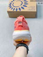 ASICS GEL-CUMULUS 26 Running Shoes Coral