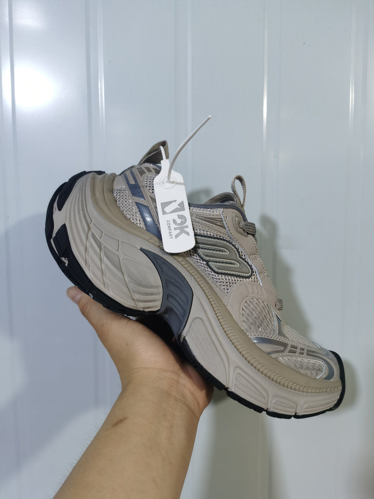 Skechers 2211 Casual Sneakers Taupe Grey Black