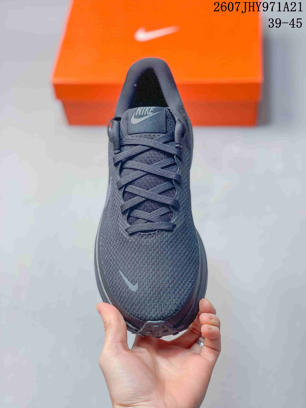 Nike Vomero 18 Running Sneakers Black 2607JHY971A21