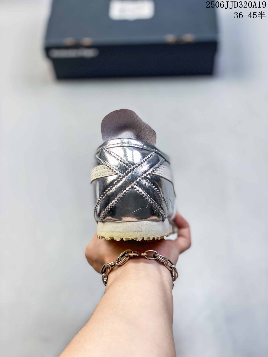 Onitsuka Tiger Silver Metallic Sneakers 2506JJD320A19