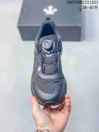 DESCENTE LAVITATE WIRE 3.0 Black BOA Sneakers