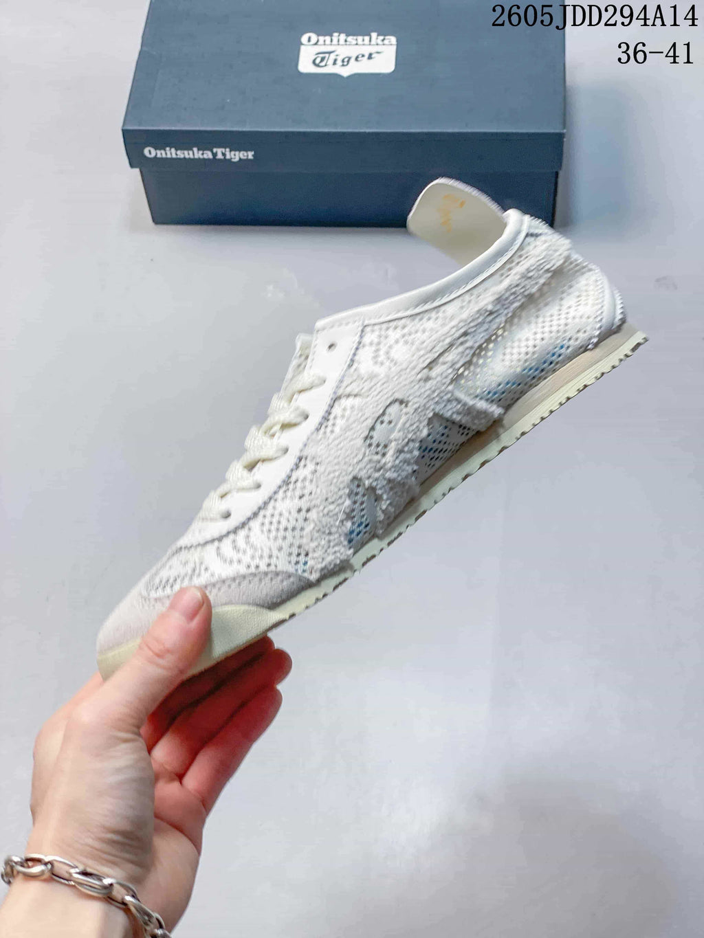 Onitsuka Tiger Mexico 66 Sneakers White Grey 2605 JDD294A14