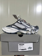 3XL Mesh Sneakers Grey and Red