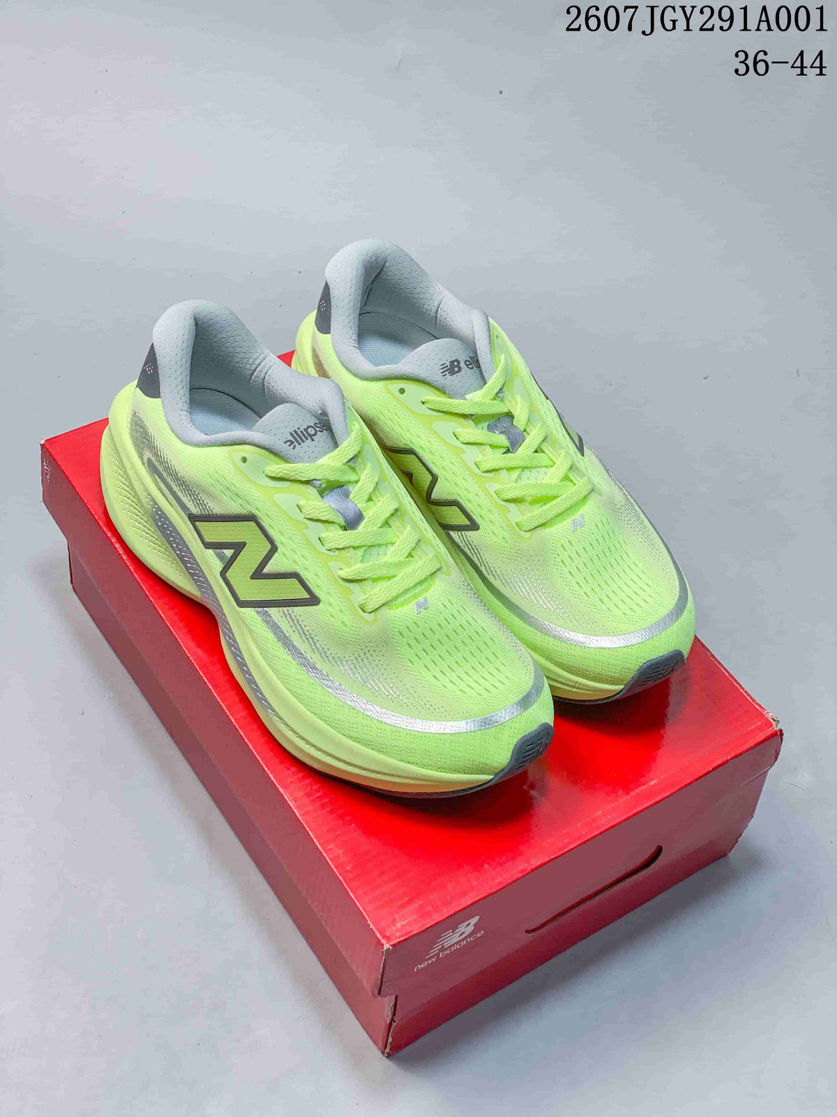New Balance FuelCell SuperComp Trainer v3 Running Shoes Lime