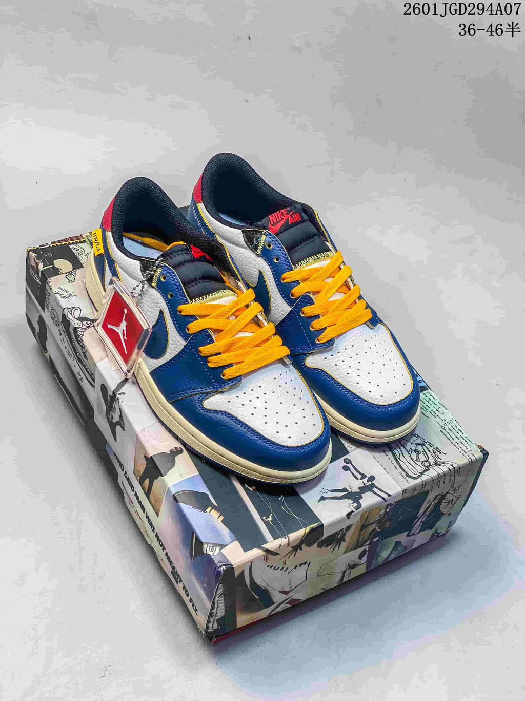 Nike Air Jordan 1 Retro Low OG Sneakers HV8566
