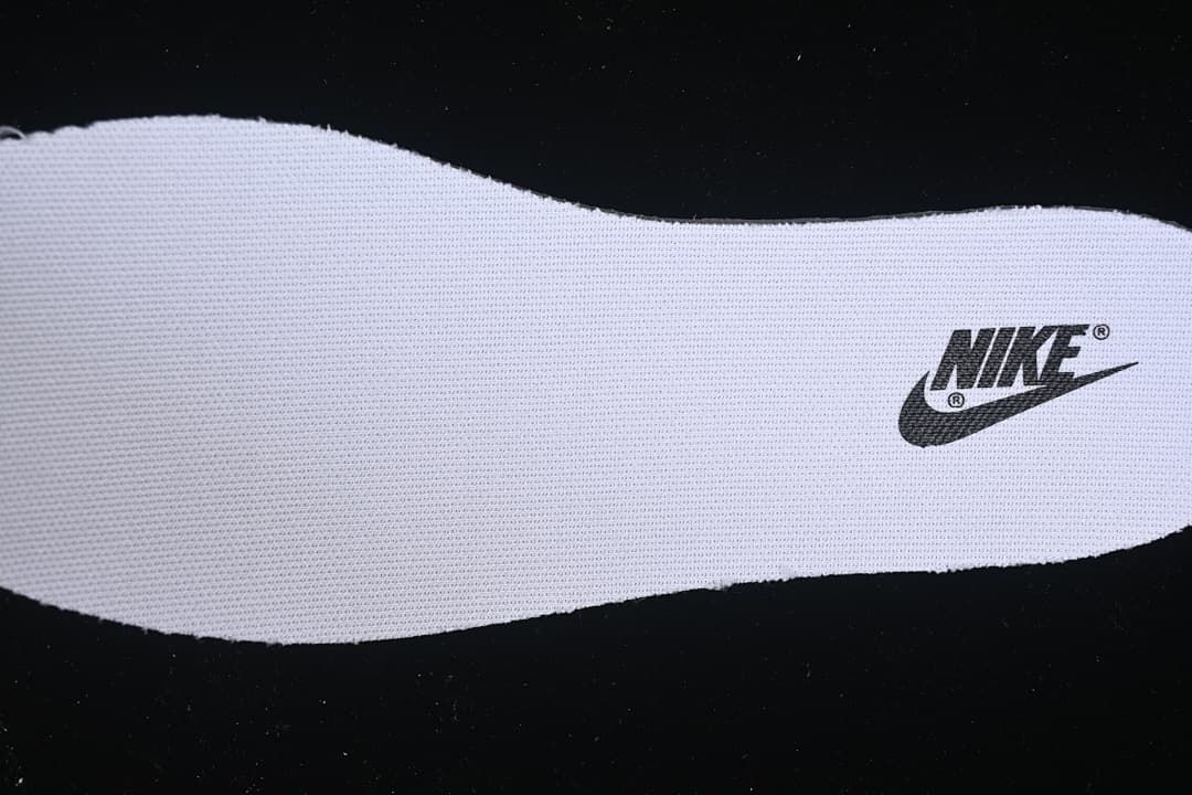 Nike SB Dunk Low Fujiwara Strap Sneakers DD1391-100