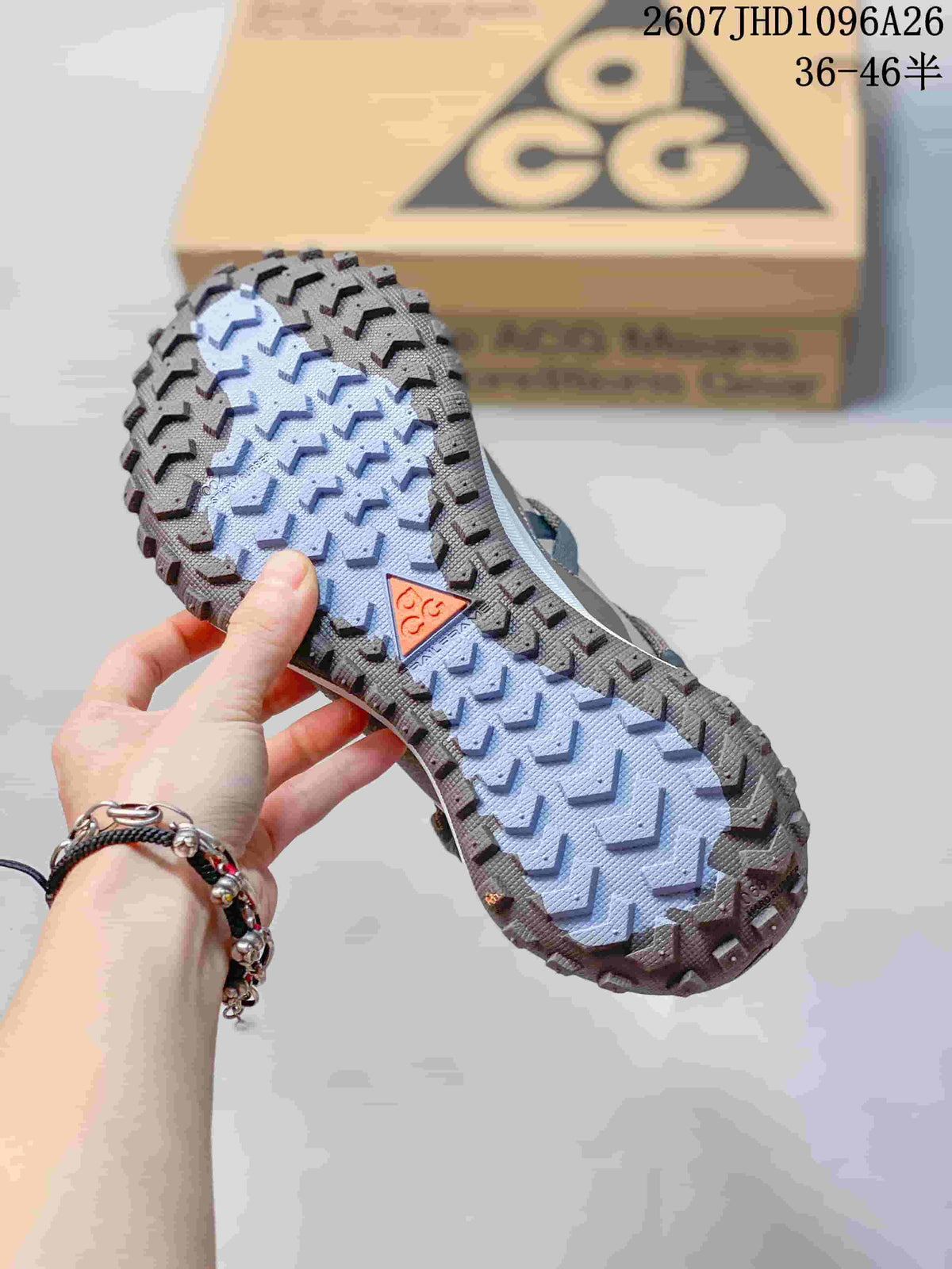 Nike ACG Mountain Fly Sneakers Gray Pink 611370ASUYQ