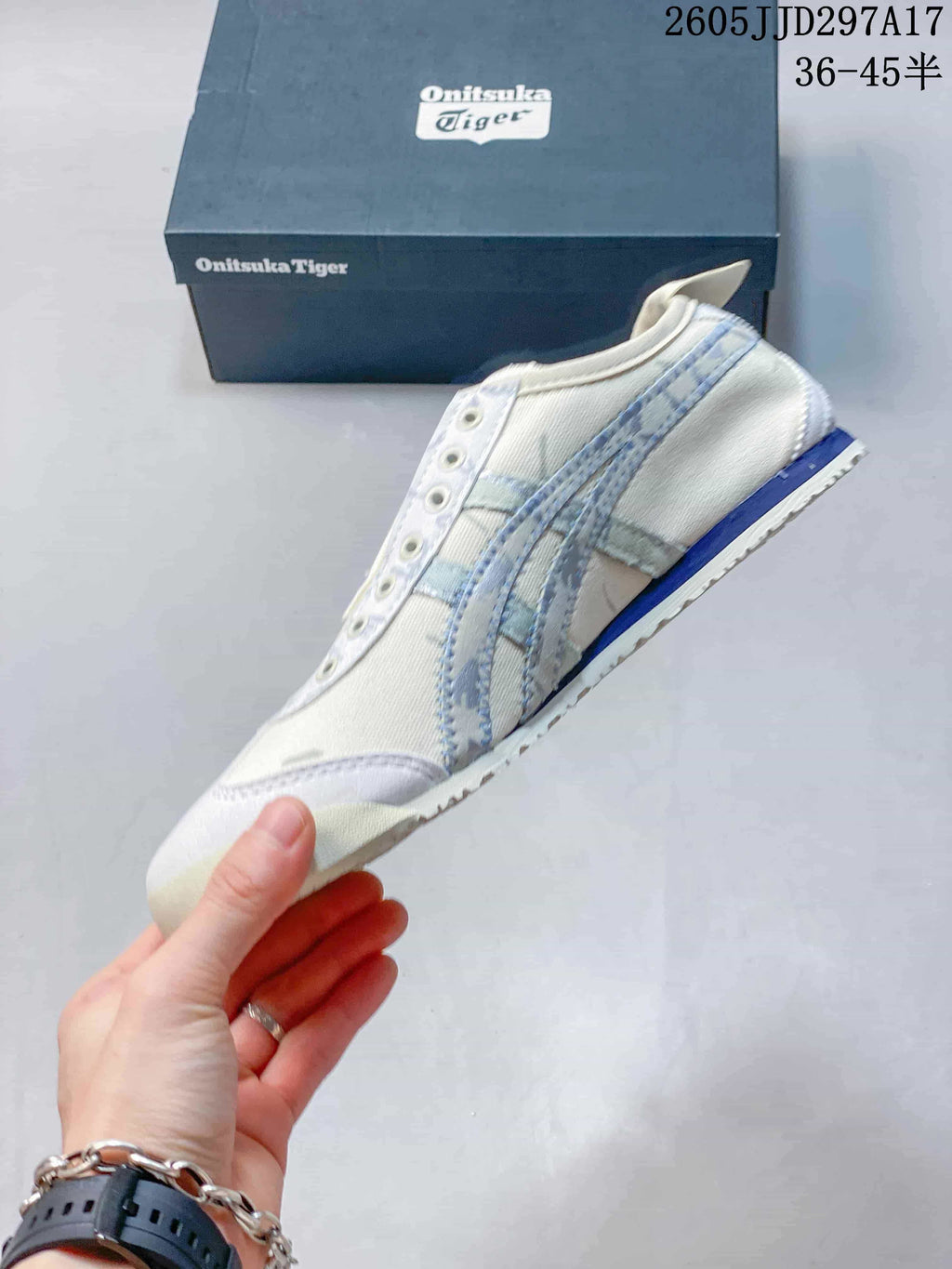Onitsuka Tiger Mexico 66 Deluxe Sneakers Off-White Blue JJD297A17