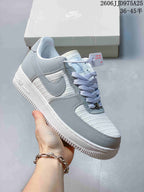 Nike Air Force 1 ’07 Low Sneakers in Mixed Colors
