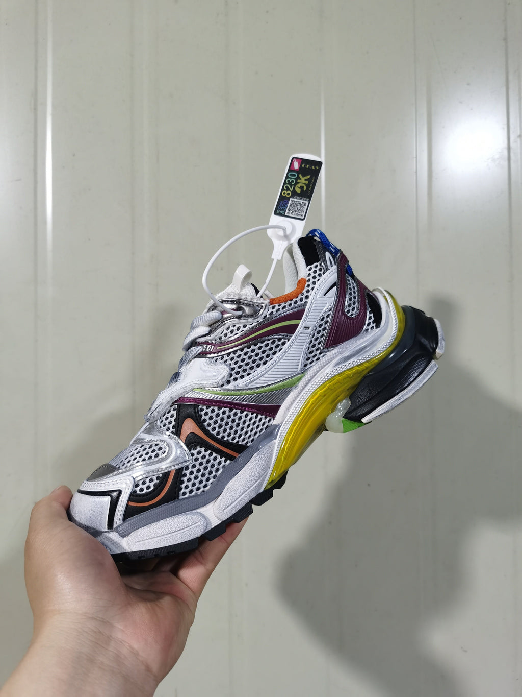 Balenciaga Runner 8123 Multicolor Sneakers