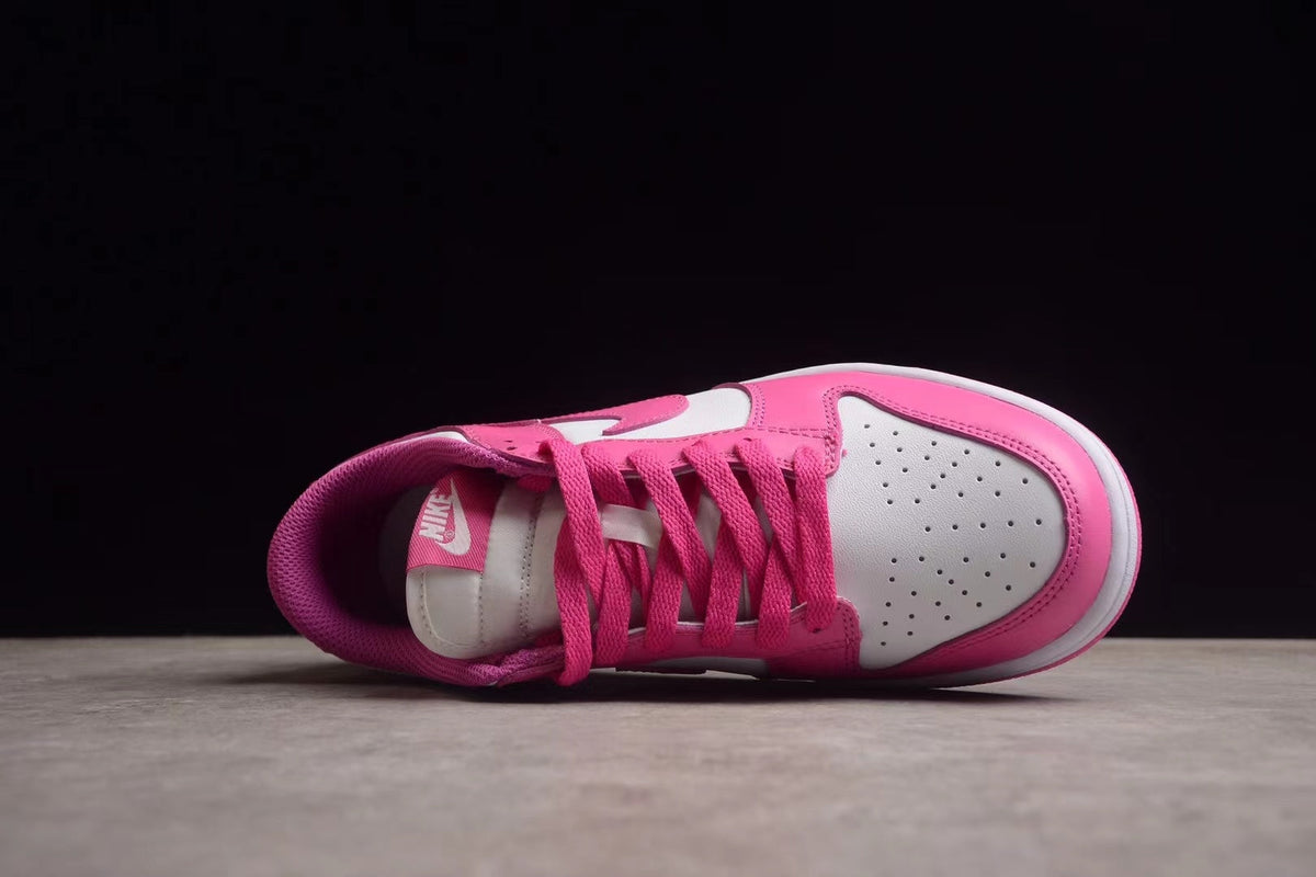 Nike SB Dunk Low Pink FJ0704-100
