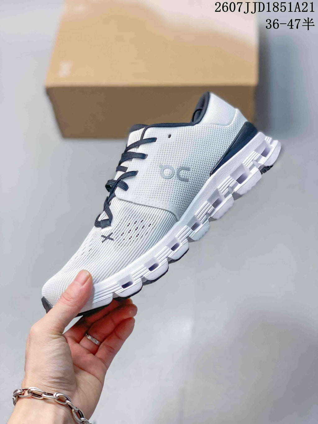 On Cloud X 4 Low-Top Sneakers White Navy JD1851A21