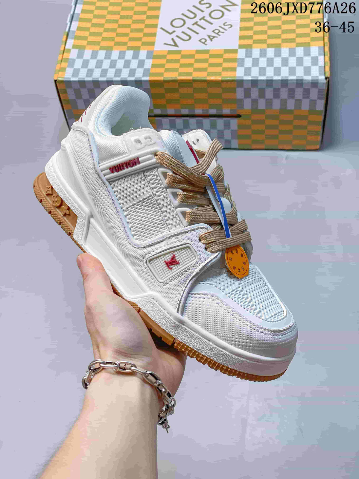 Louis Vuitton Trainer Low-Top Sneakers HL581400624