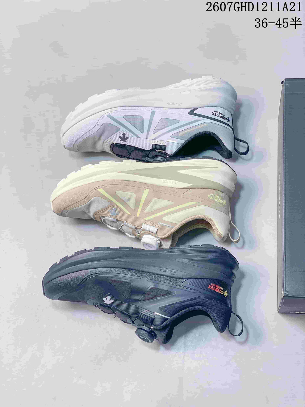 DESCENTE LAVITATE WIRE 3.0 Low-Top Sneakers