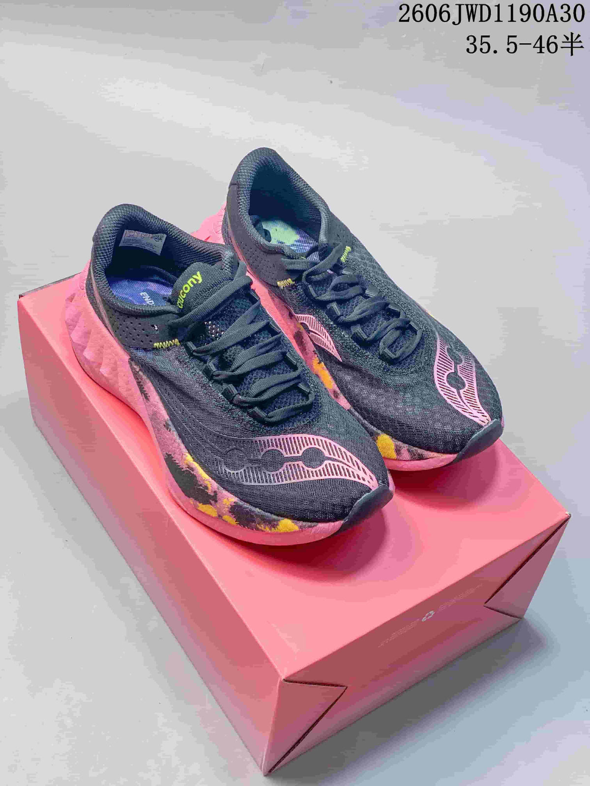 Saucony Endorphin Pro 4 Running Shoes – Black and Pink