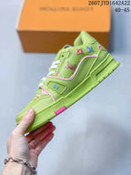 Louis Vuitton Trainer Low-Top Sneakers in Green 2607JYD1642A22