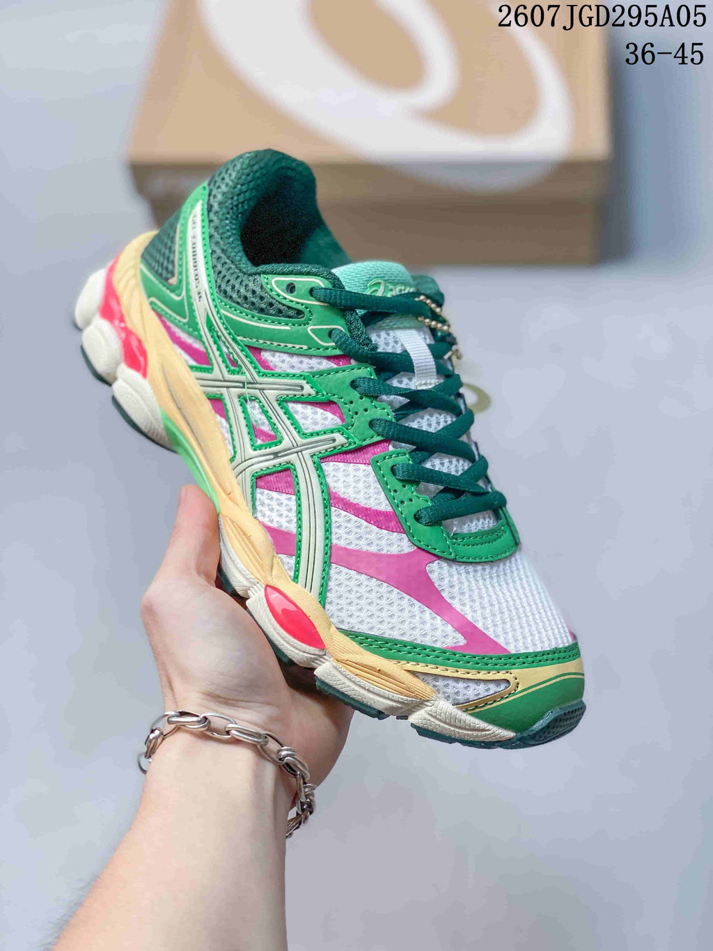 ASICS Gel-Cumulus 16 Sneakers Green Pink White 2607JGD295A05
