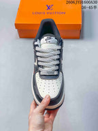 Nike Air Force 1 ’07 Low Sneakers in Navy and White