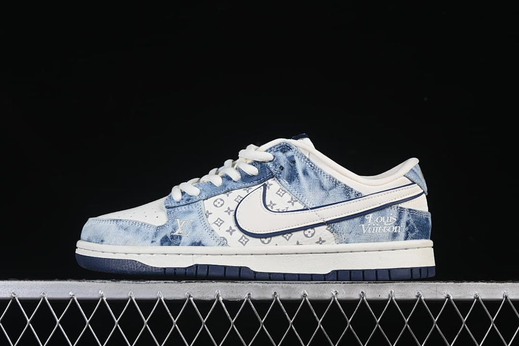 Nike SB Dunk Low L Collaboration Blue Denim Sneakers