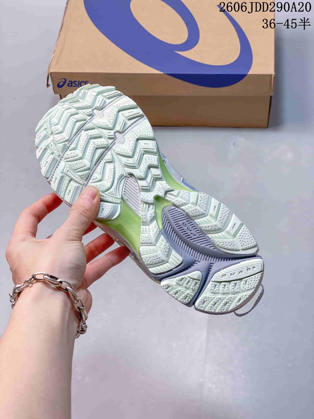 ASICS Tiger Gel-Kahana 8 Trail Sneakers White Blue 612000ASOEW