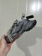 3XL Mesh Sneakers in Grey and Black